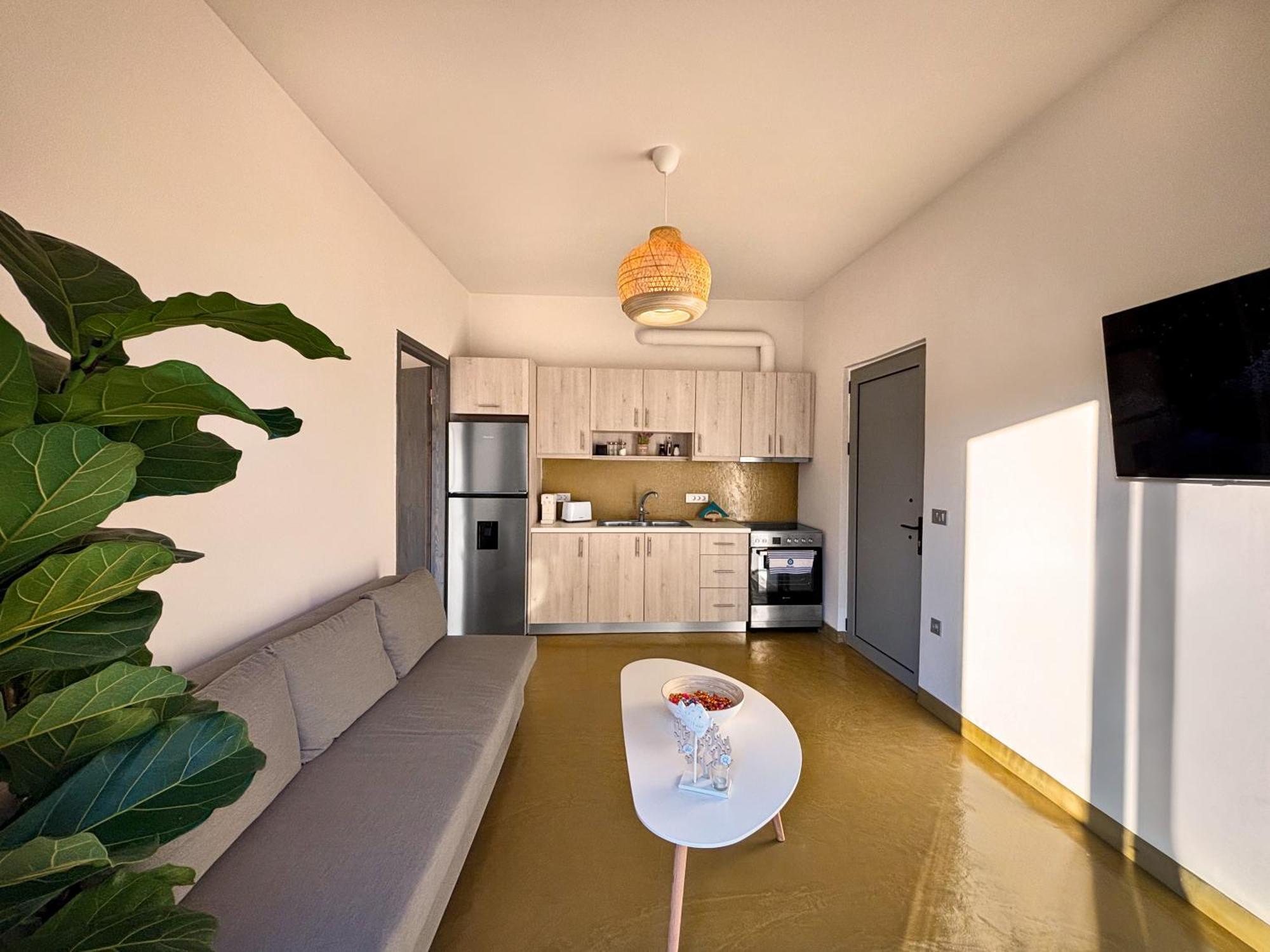 Mekia'S Beach House Livadia  Esterno foto