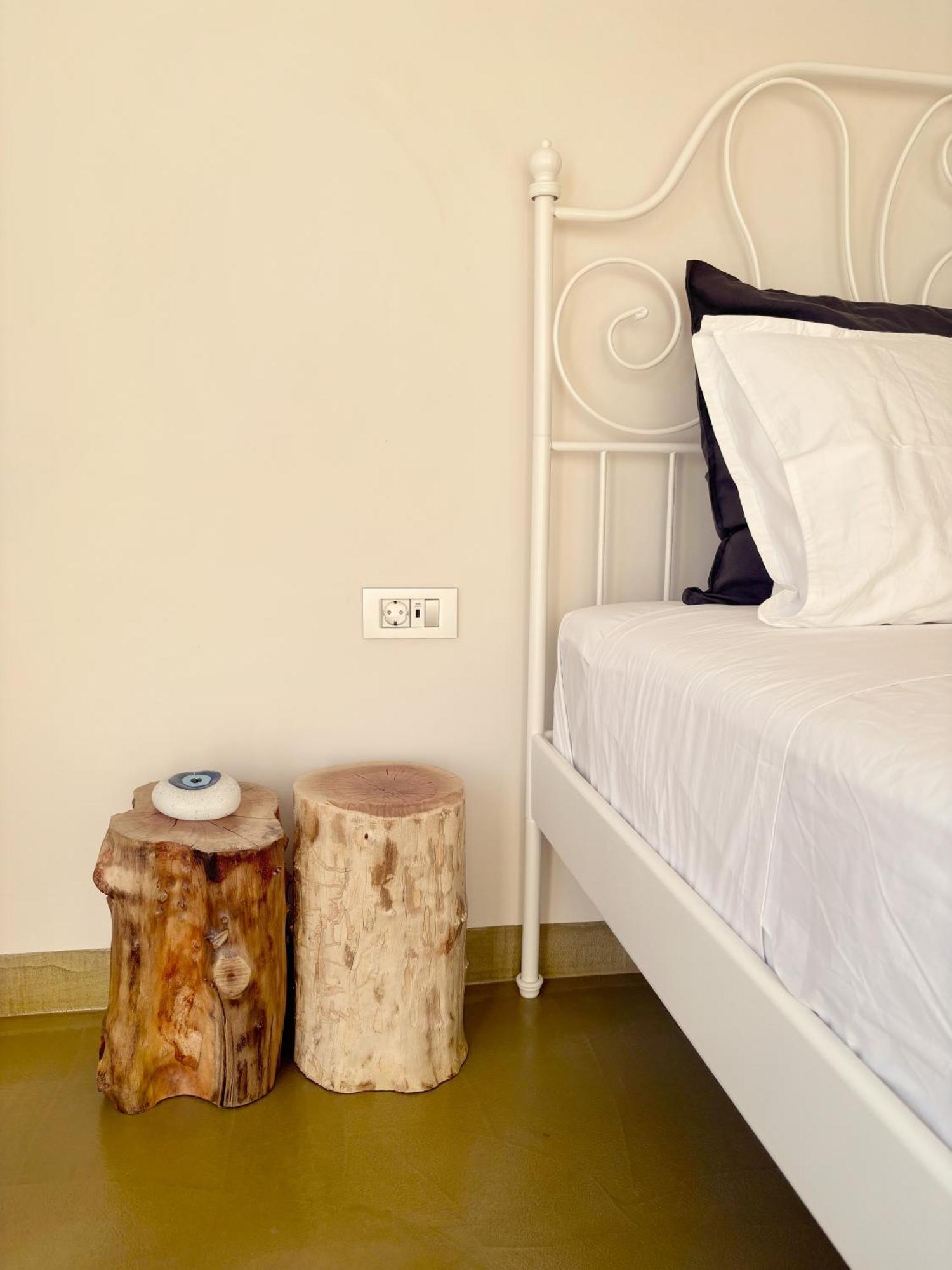 Mekia'S Beach House Livadia  Esterno foto